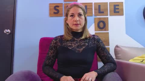 isabella_bakerr stream preview