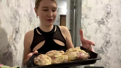 isabellekropidlowski stream preview