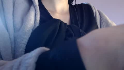 ishowmypussyfor1000tk stream preview