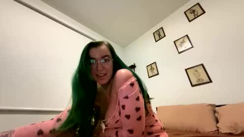 ivyriot95 stream preview