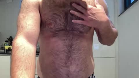 izylduur stream preview