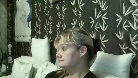 jakkilouise stream preview