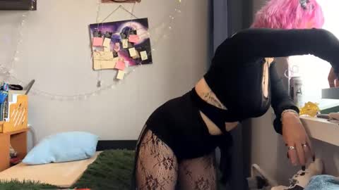 janniesobotta stream preview