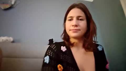 jennivarga18 stream preview