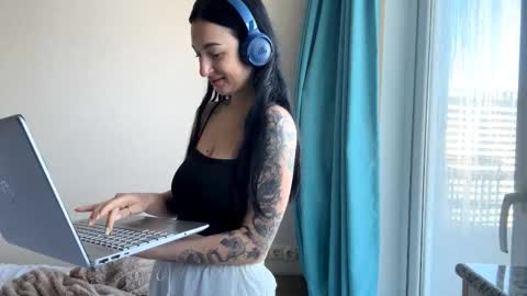 joanneyarbro stream preview