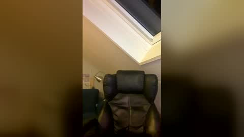 jonescena live stream