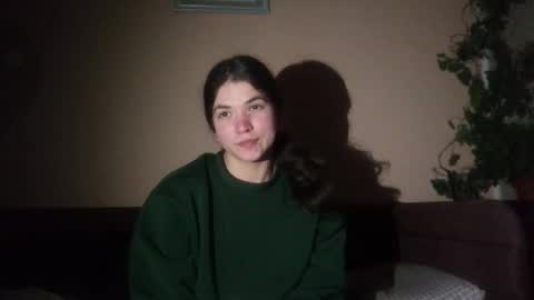 julias_room live stream