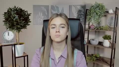 junewoods live stream