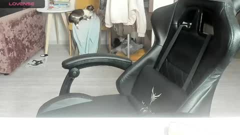 k_and_alice stream preview