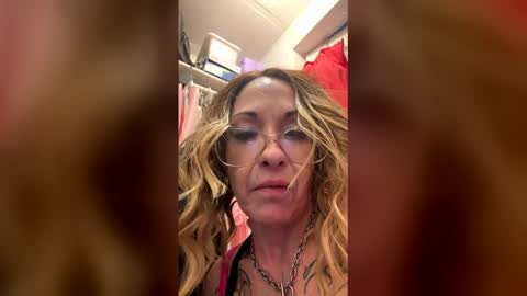 karmadewit1980 live stream