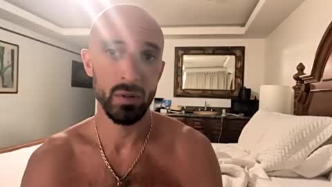 kingdaddysayless live stream
