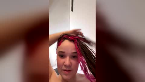 kinkykitty1997 stream preview