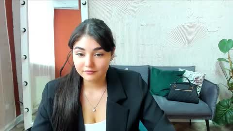 kira_foxy999 live stream