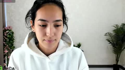 kira_lilian stream preview