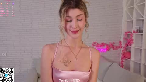 kissyourtessa stream preview