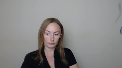 kristinahech_ live stream