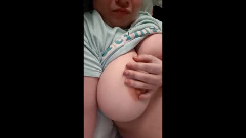 kryssy_skye stream preview