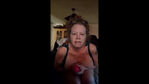 ladibug1972 live stream