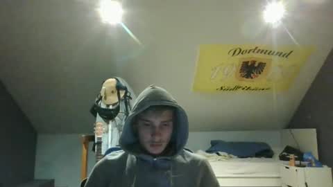 larscivin stream preview