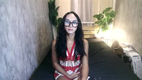 latina_kia live stream