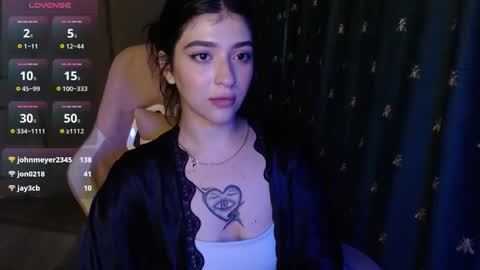 latina_mia stream preview