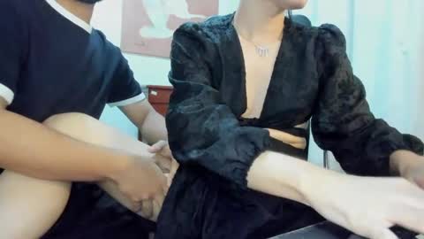 latinhairybear stream preview