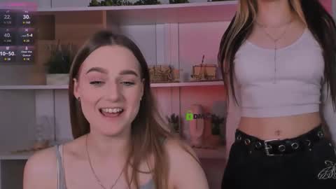 laura_sween stream preview