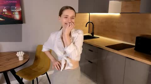 lauracollins__ live stream