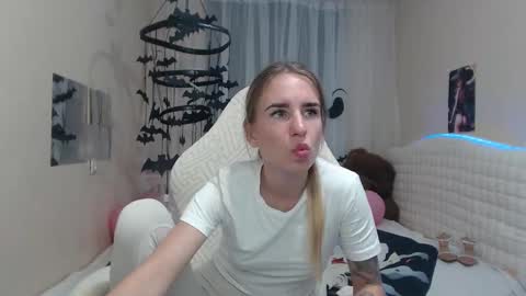 laymablast live stream