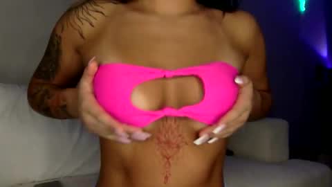 lilypowpow stream preview