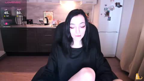 lina_tyaan stream preview