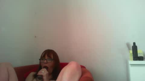 lindahotschot stream preview