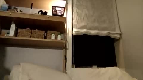 lingtingling stream preview