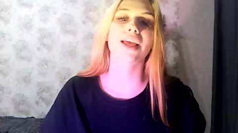 lollalakiss stream preview