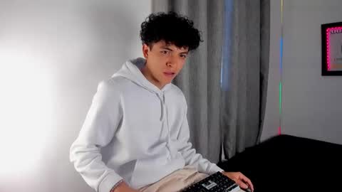 lovely_horny713 live stream