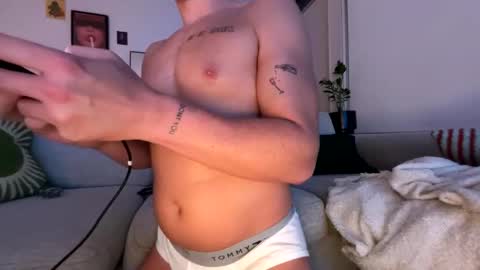 lowesrus stream preview