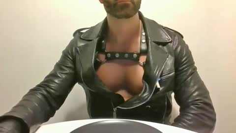 lthr03 stream preview