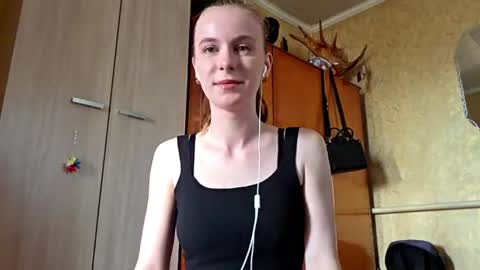 lucyzachar stream preview