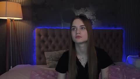 luisaclover stream preview