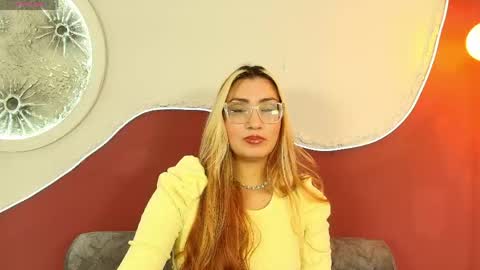 luna__velvet live stream