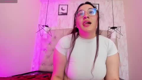 lunaberry_ stream preview