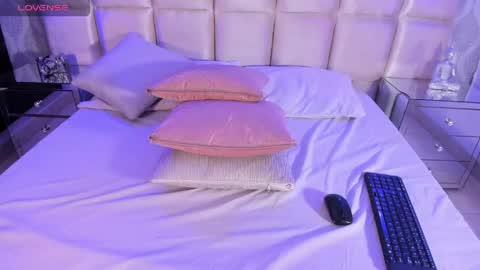 lunamyers_ stream preview