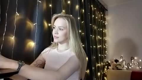 lunapeony stream preview