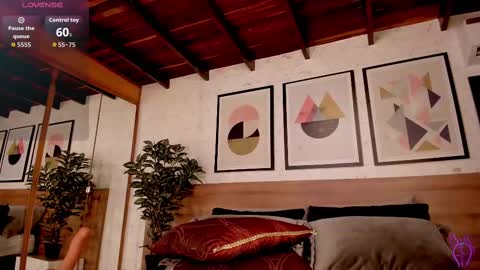 lunaruso stream preview