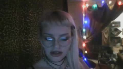 lydiadeity stream preview