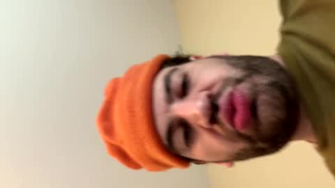 macrogirth live stream