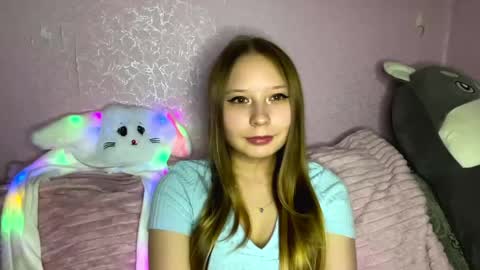 madelainesperoni stream preview