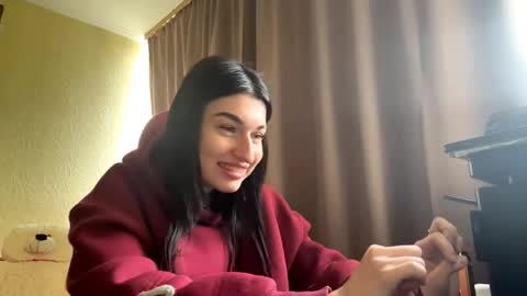 madeleinehodosy stream preview