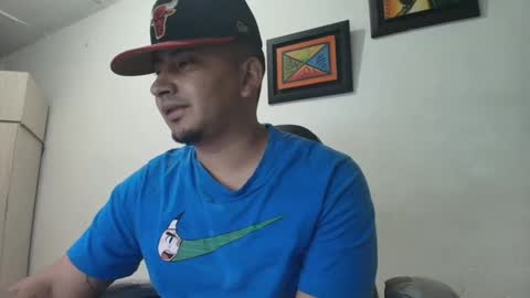 magic_milk23 stream preview