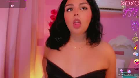 maia_hotts stream preview